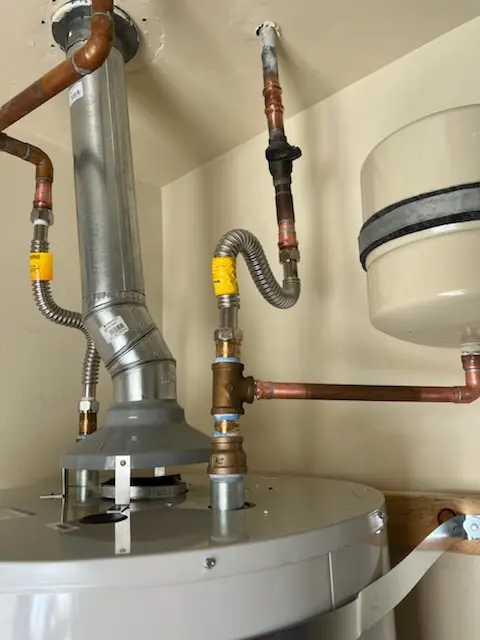 Water heater installation and plumbing repair in Howell